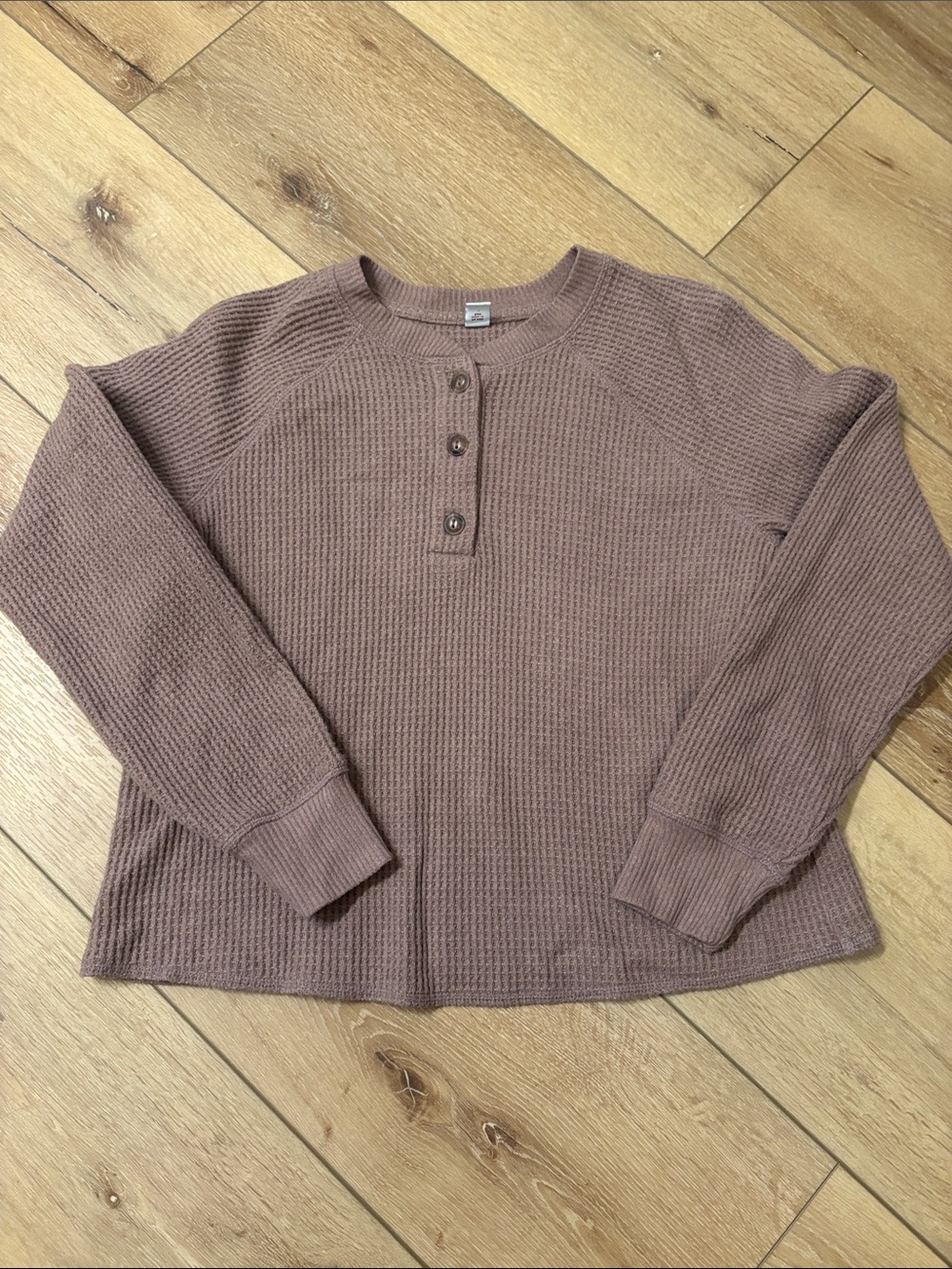 Old Navy Waffle Henley Sweatshirt in Dusty Mauve